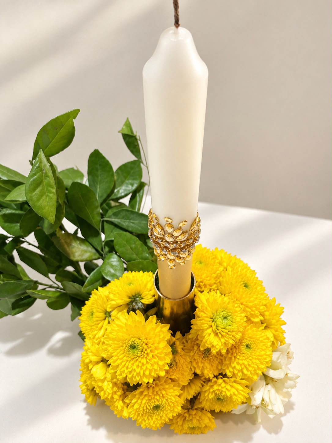 Evora Gold Candles - Image 4